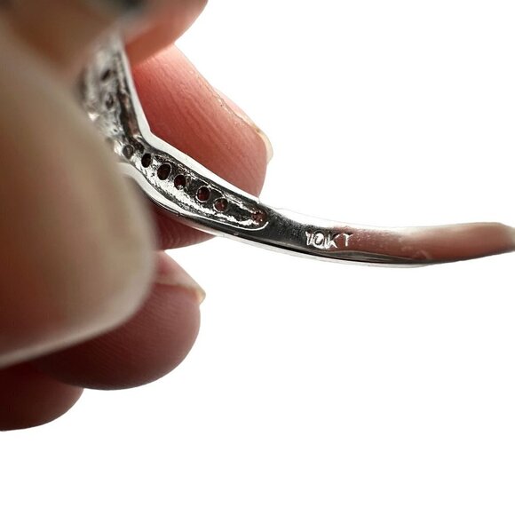 Womens Ring 10K White Gold Champagne Cubic Zirconia 3.9 Gram Size 7.5 - Picture 8 of 12